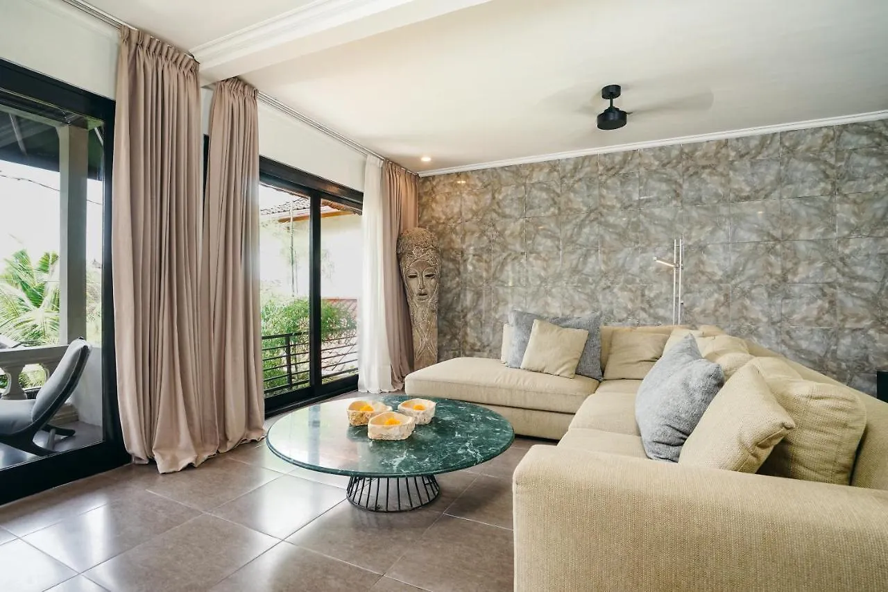 Villa Roma - 2 Bedroom Private Villa In Seminyak, 250M Away From La Favela