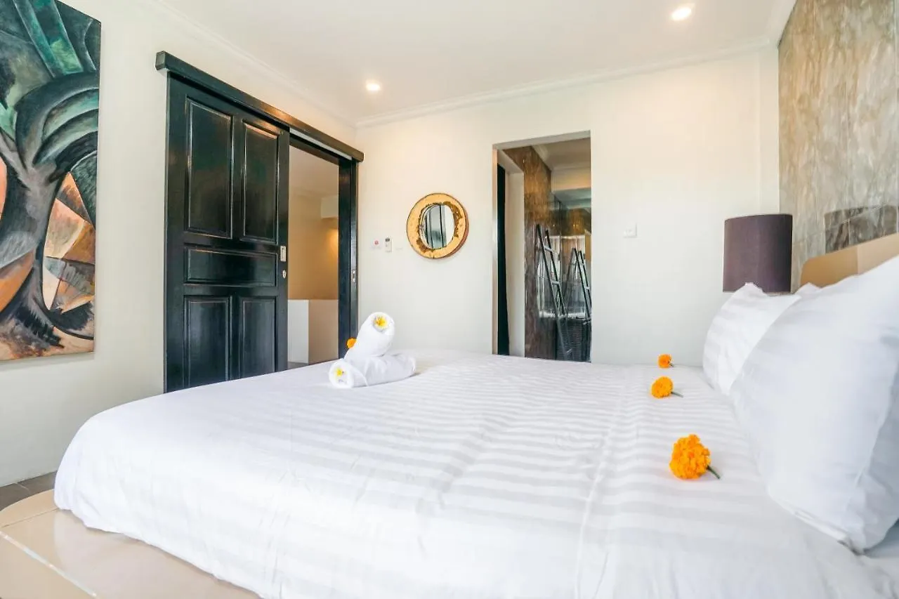 Villa Roma - 2 Bedroom Private Villa In Seminyak, 250M Away From La Favela