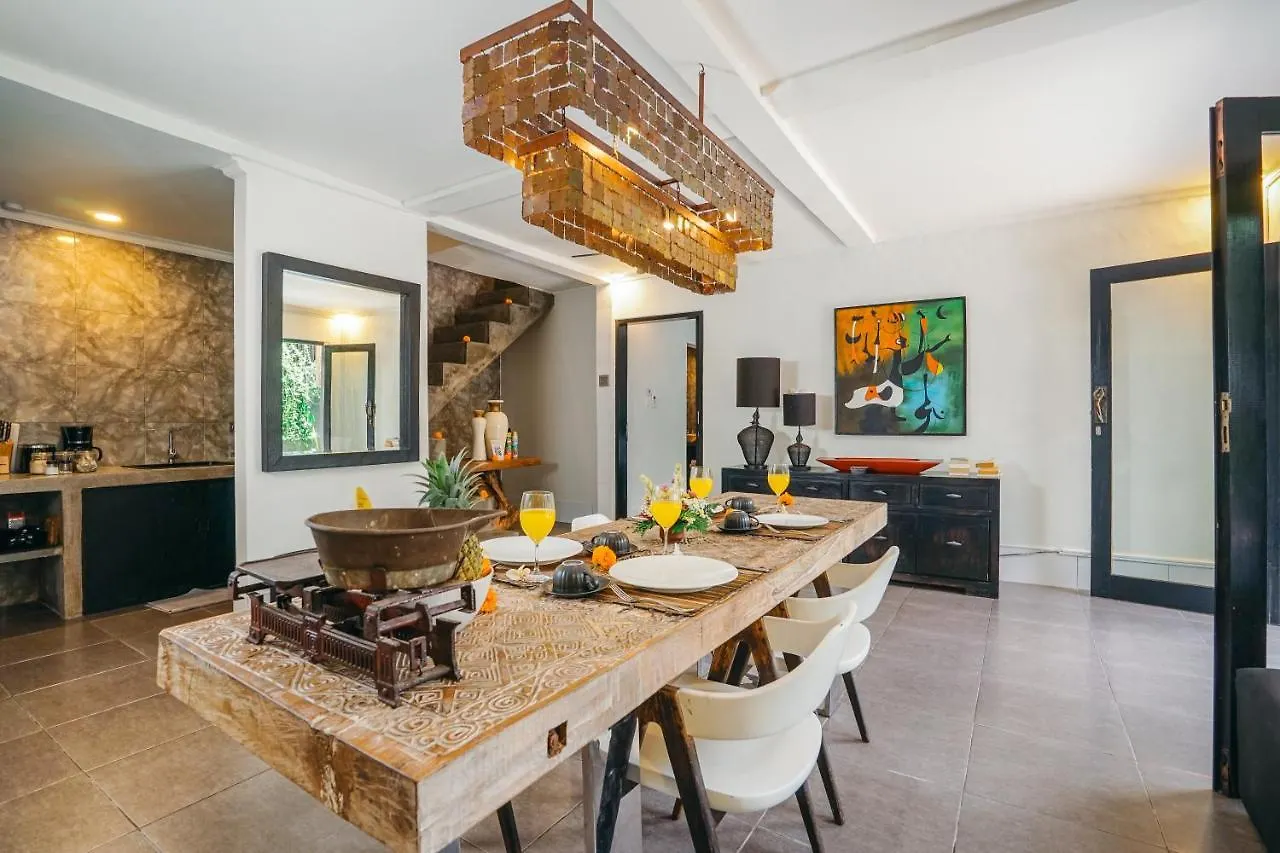 Villa Roma - 2 Bedroom Private Villa In Seminyak, 250M Away From La Favela Indonesia